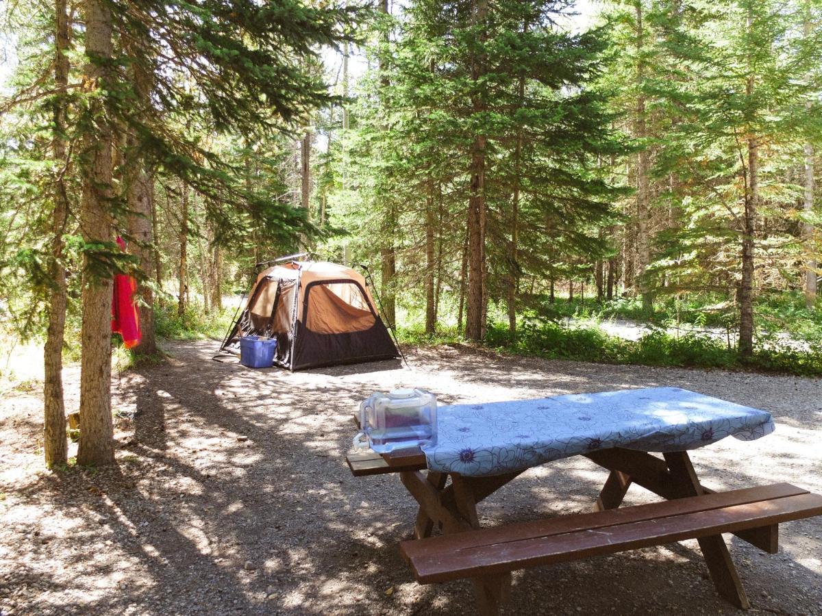 Sundance Lodges