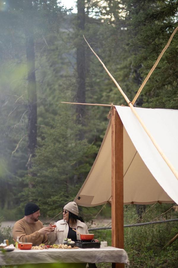 Sundance Lodges Luxury tent Kananaskis