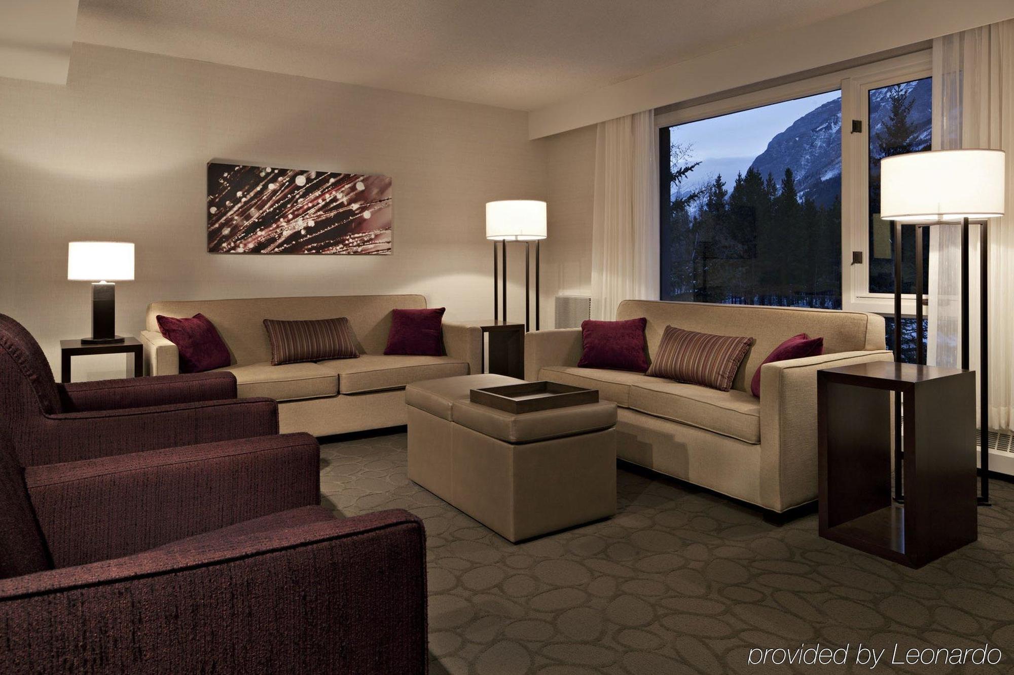 Mount Kidd Manor At Resort 2*
